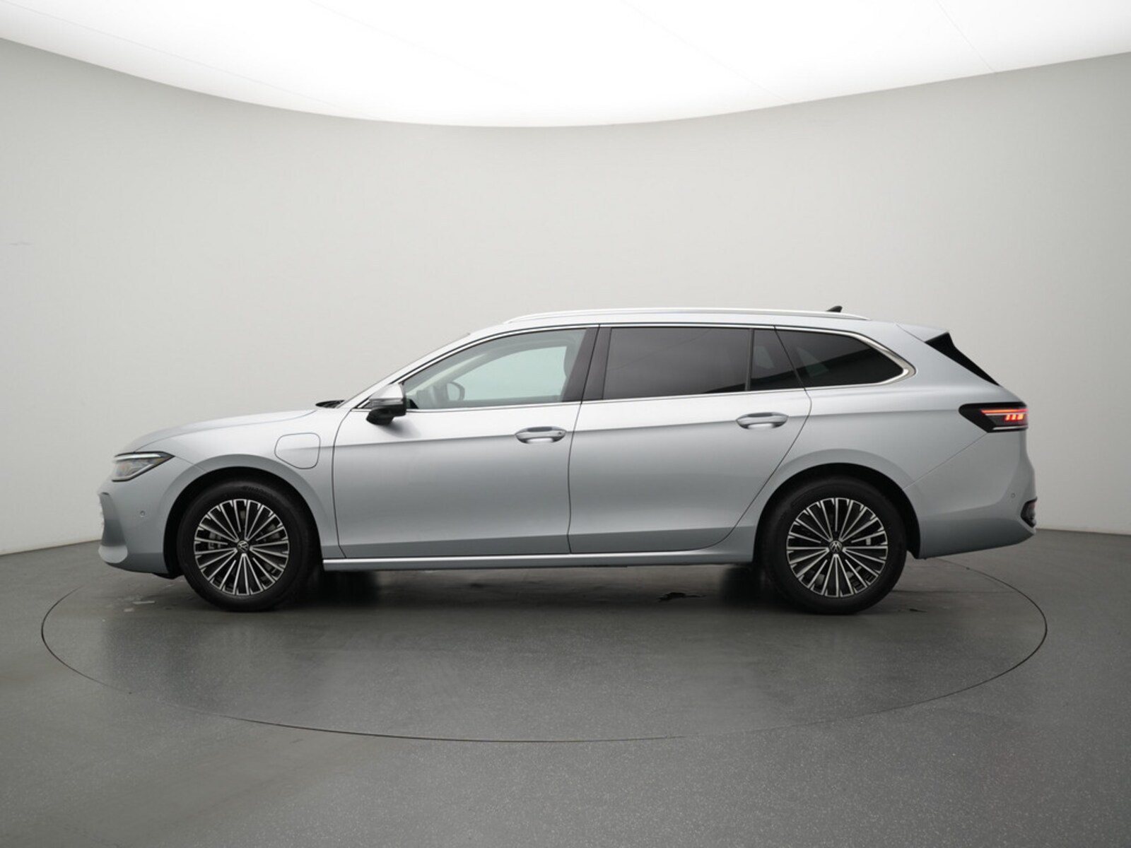 Volkswagen Passat – Bild 26