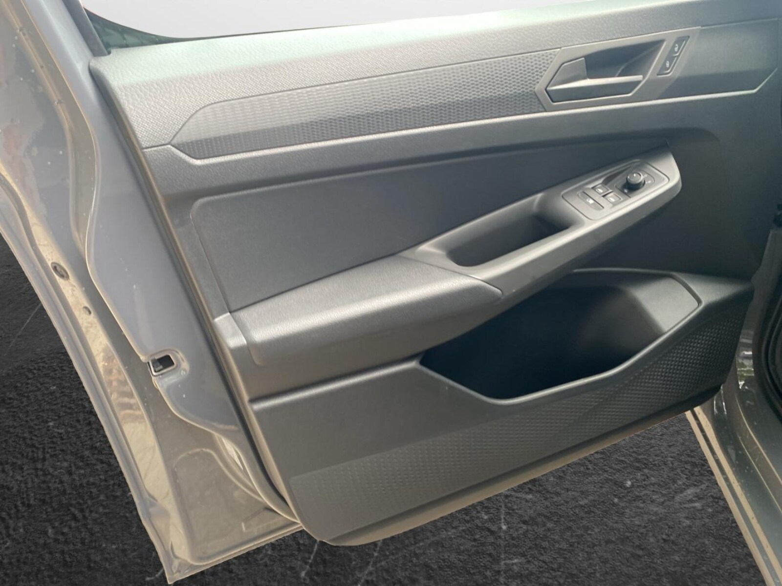 Volkswagen Caddy Maxi Cargo – Bild 7