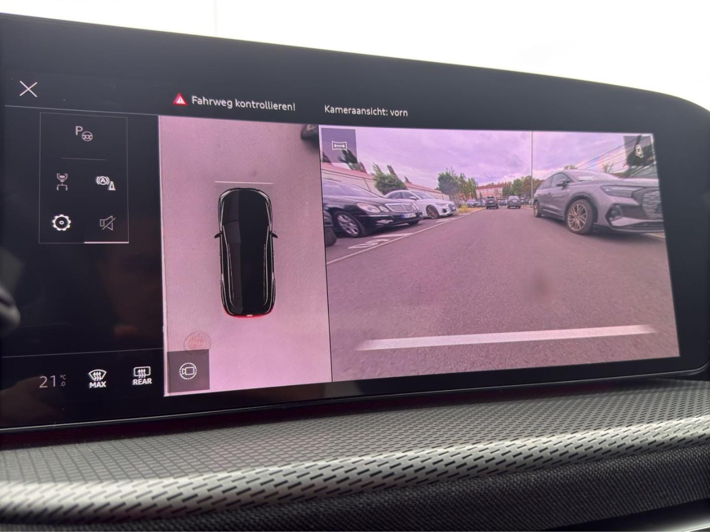Bild über Audi Q5 SUV TFSI 150 kW S tronic - für weitere Informationen kontaktieren Sie den Audi Partner