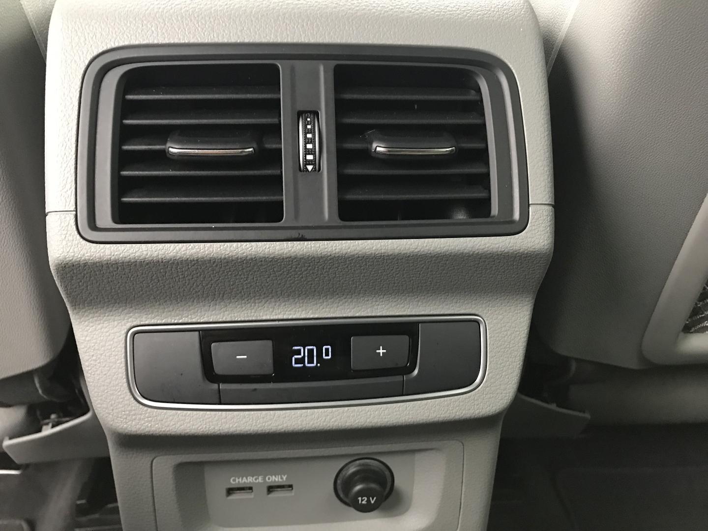 Image about Audi Q5 TFSI e Avus 50 TFSI e quattro 220 kW (299 ch) S tronic