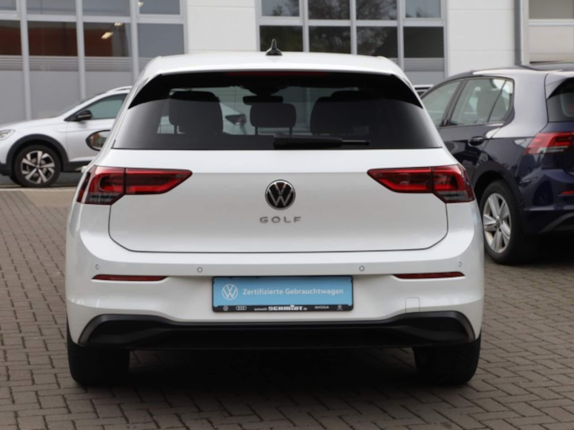 Volkswagen Golf Life