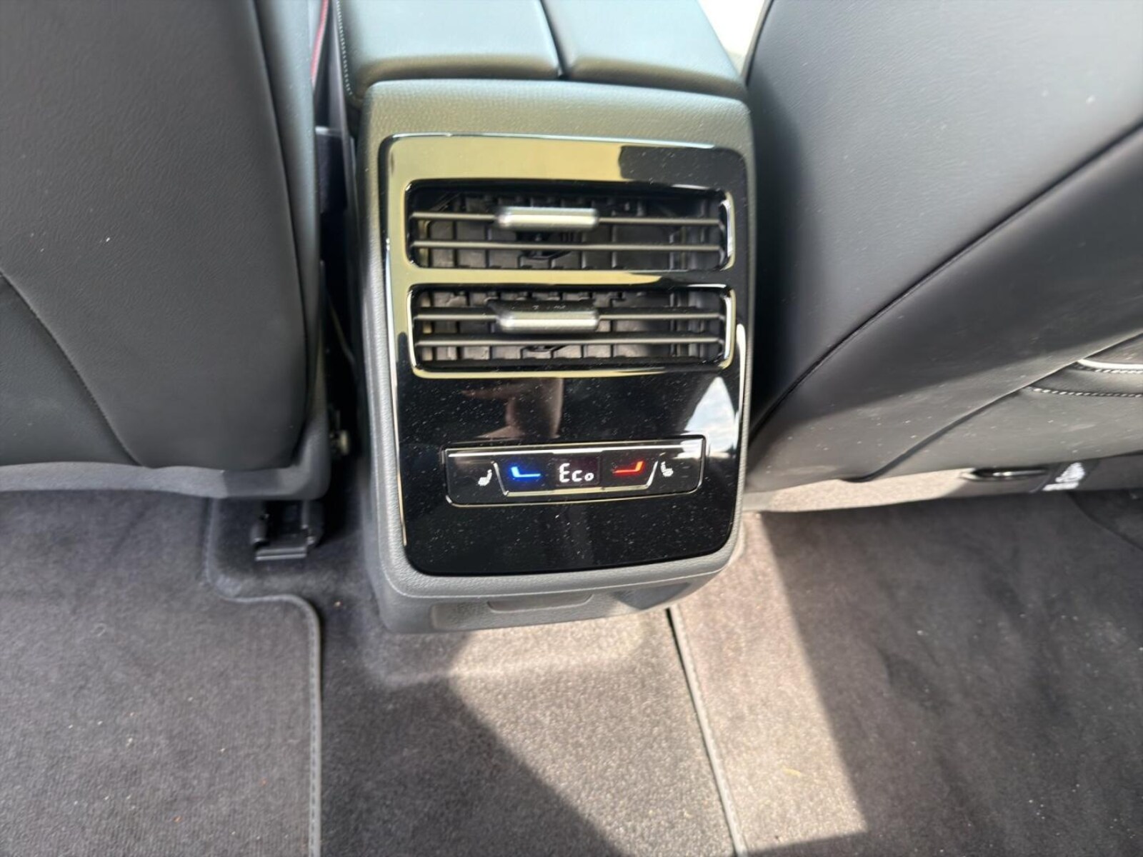 Volkswagen ID.7 Tourer – Bild 14