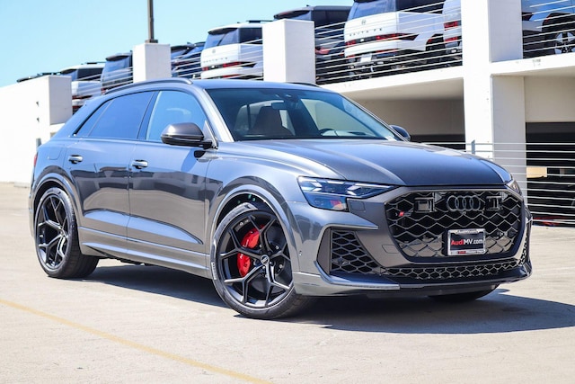 Photo of 2026 Audi RS Q8 SUV performance