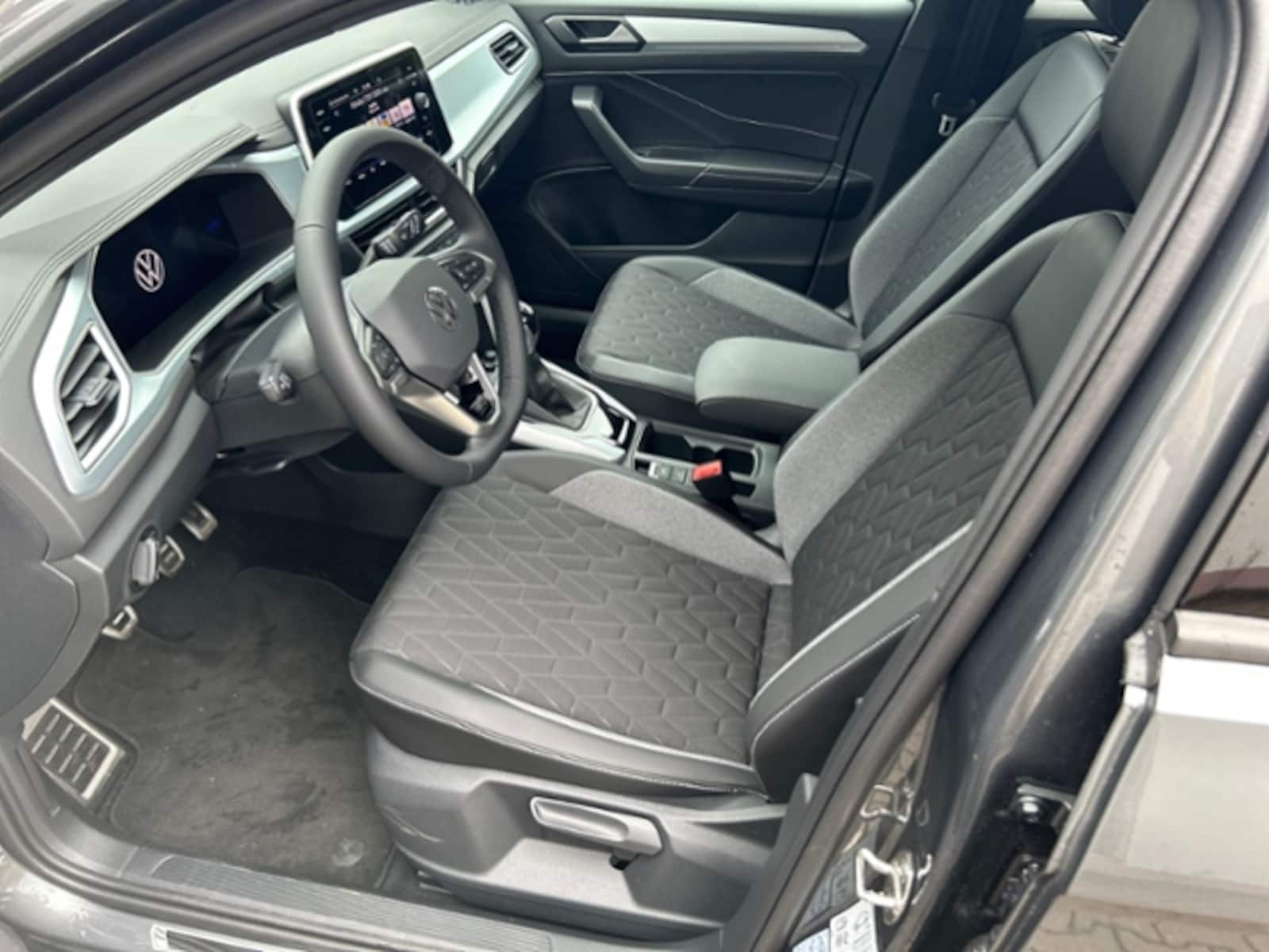 Volkswagen T-Roc – Bild 12