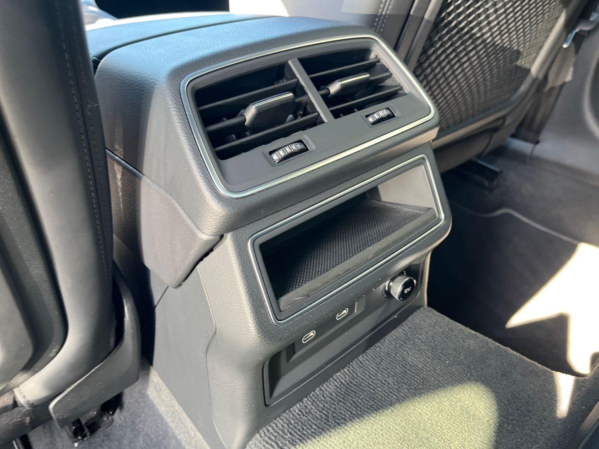 Image about Audi A6 Avant S line 40 TDI 150 kW (204 ch) S tronic