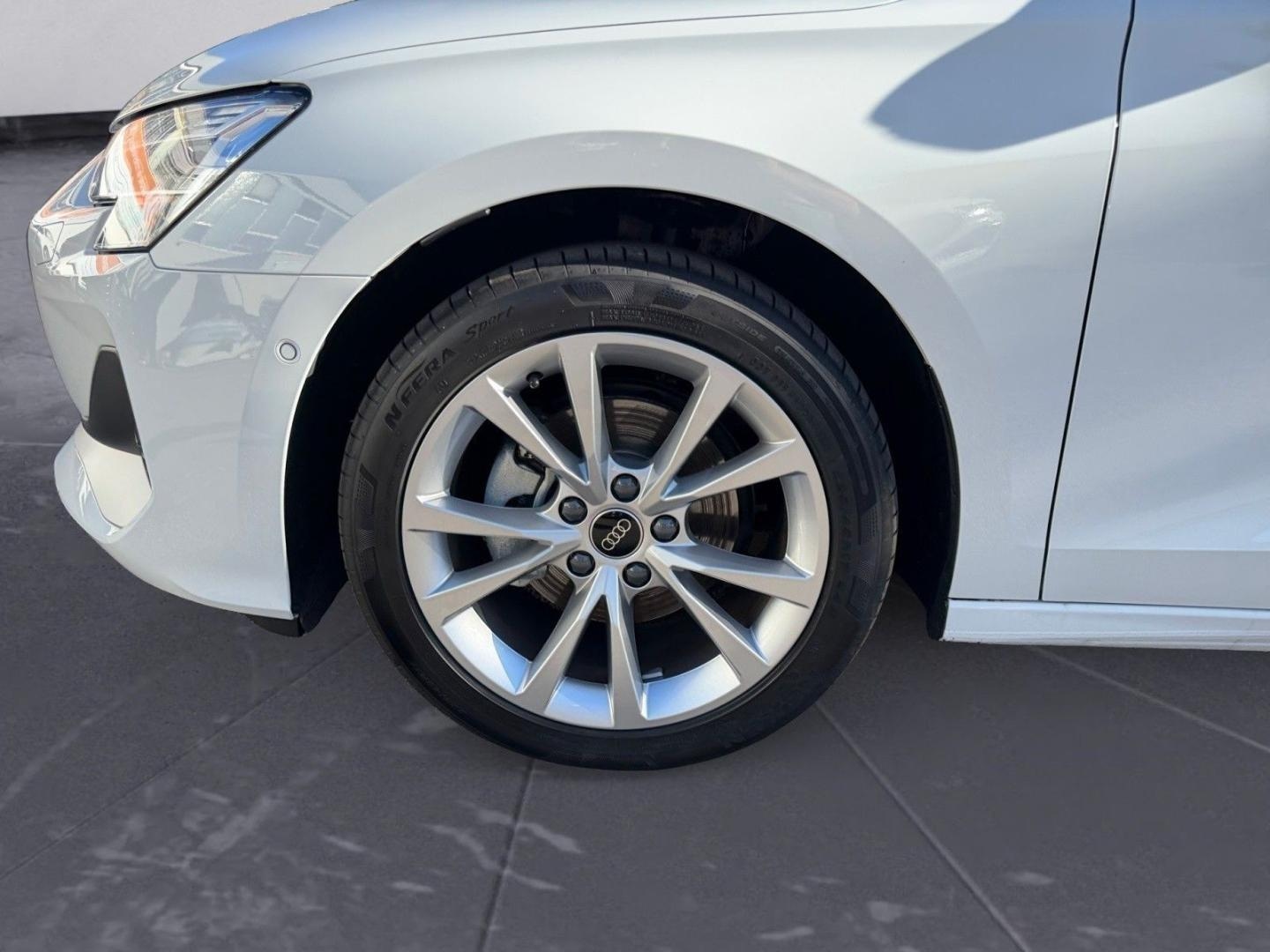 Bild über Audi A3 Sportback TFSI Schaltgetriebe - für weitere Informationen kontaktieren Sie den Audi Partner