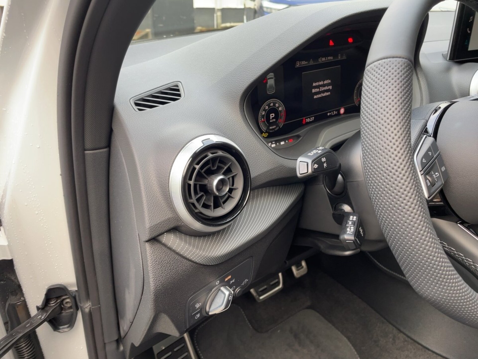 Audi Q2 S line