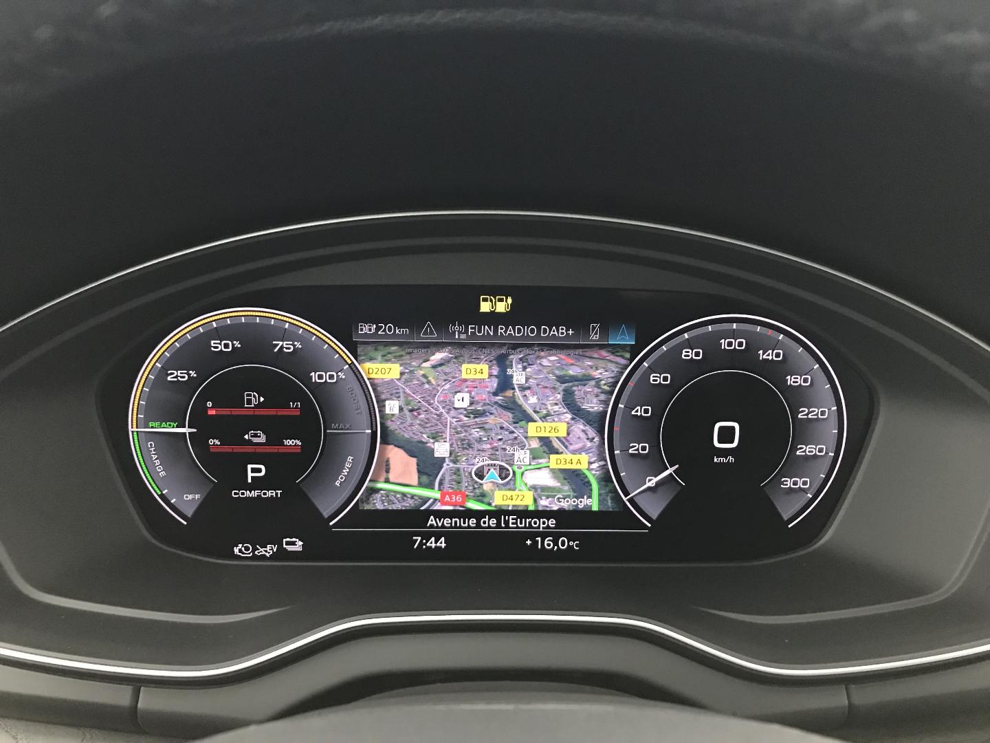 Image about Audi Q5 TFSI e Avus 50 TFSI e quattro 220 kW (299 ch) S tronic