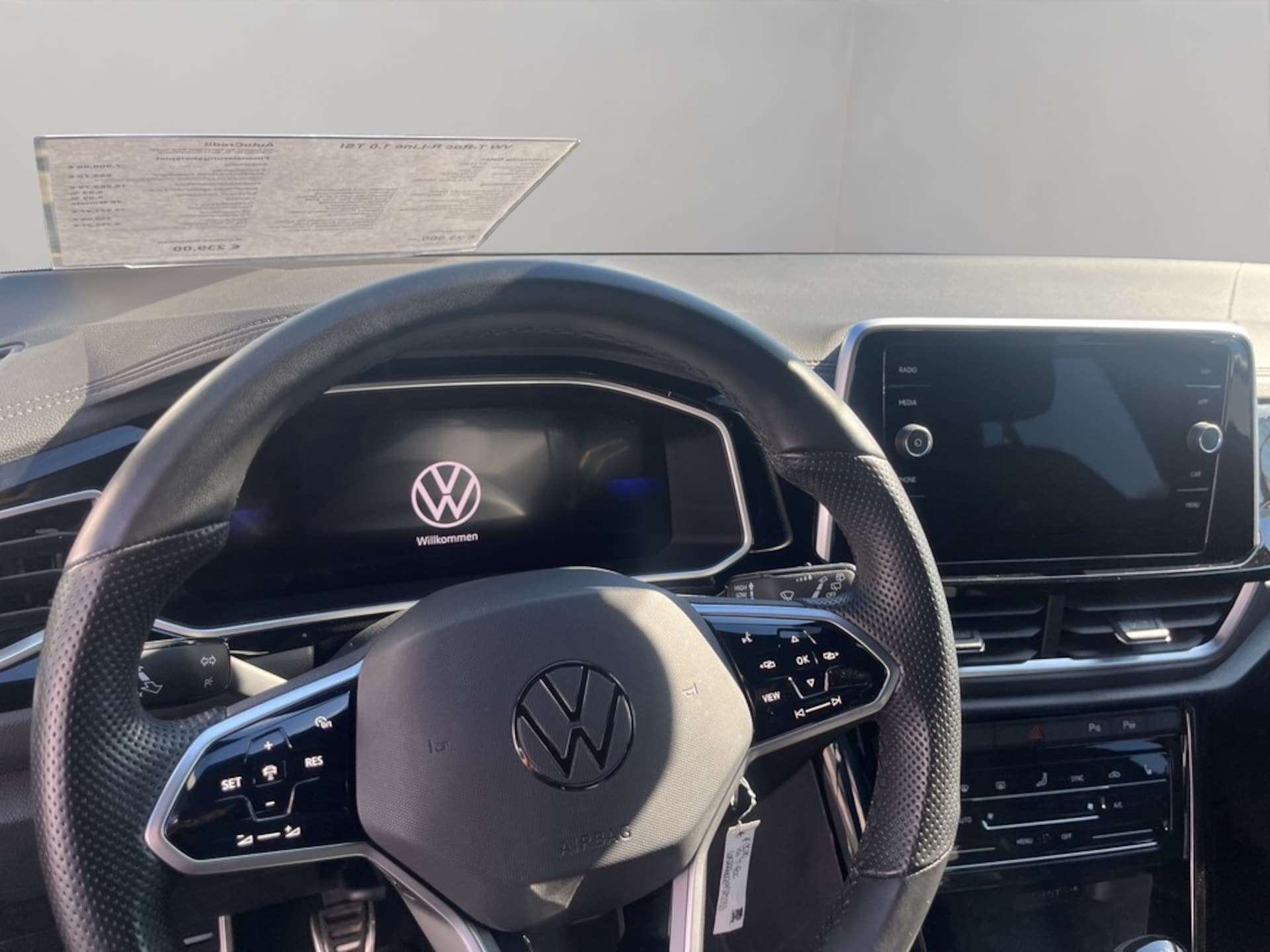 Volkswagen T-Roc R-Line