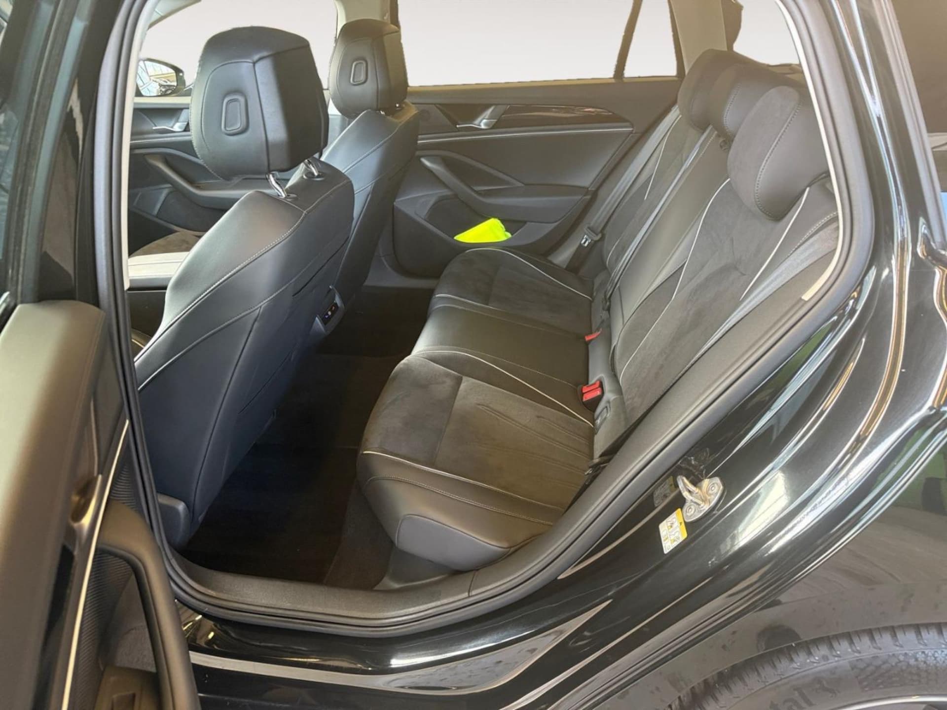 Volkswagen Passat Business