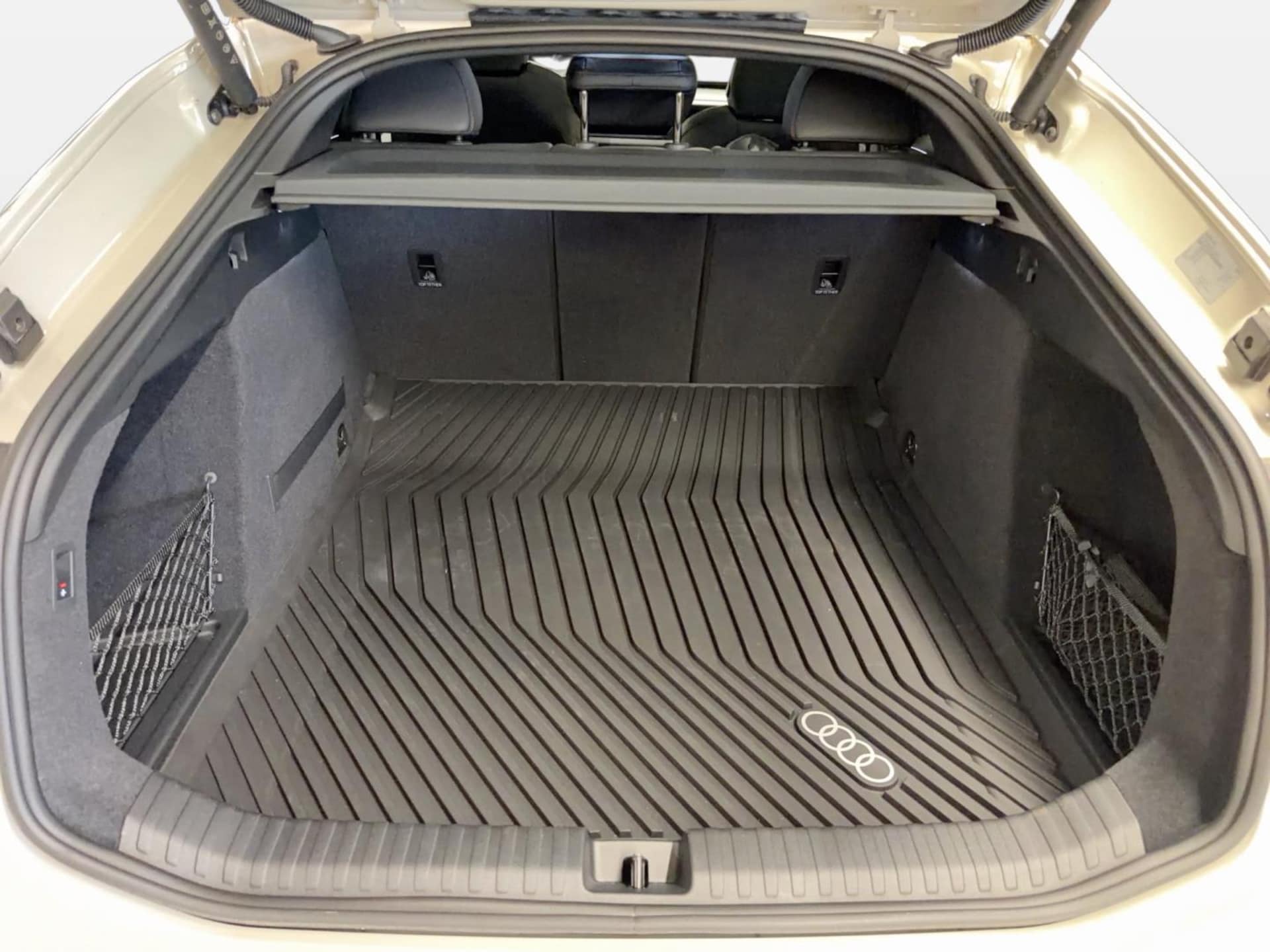 Audi A6 Sportback e-tron