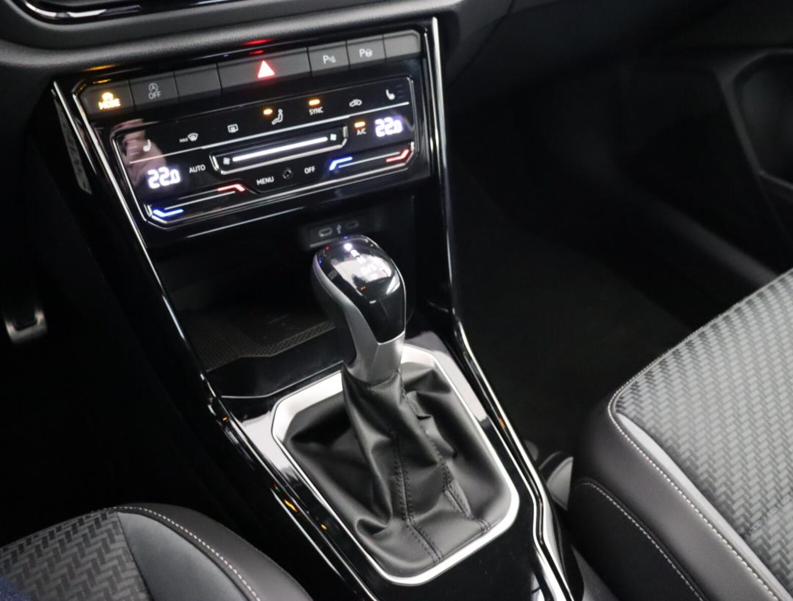 Volkswagen T-Roc Cabriolet – Bild 20