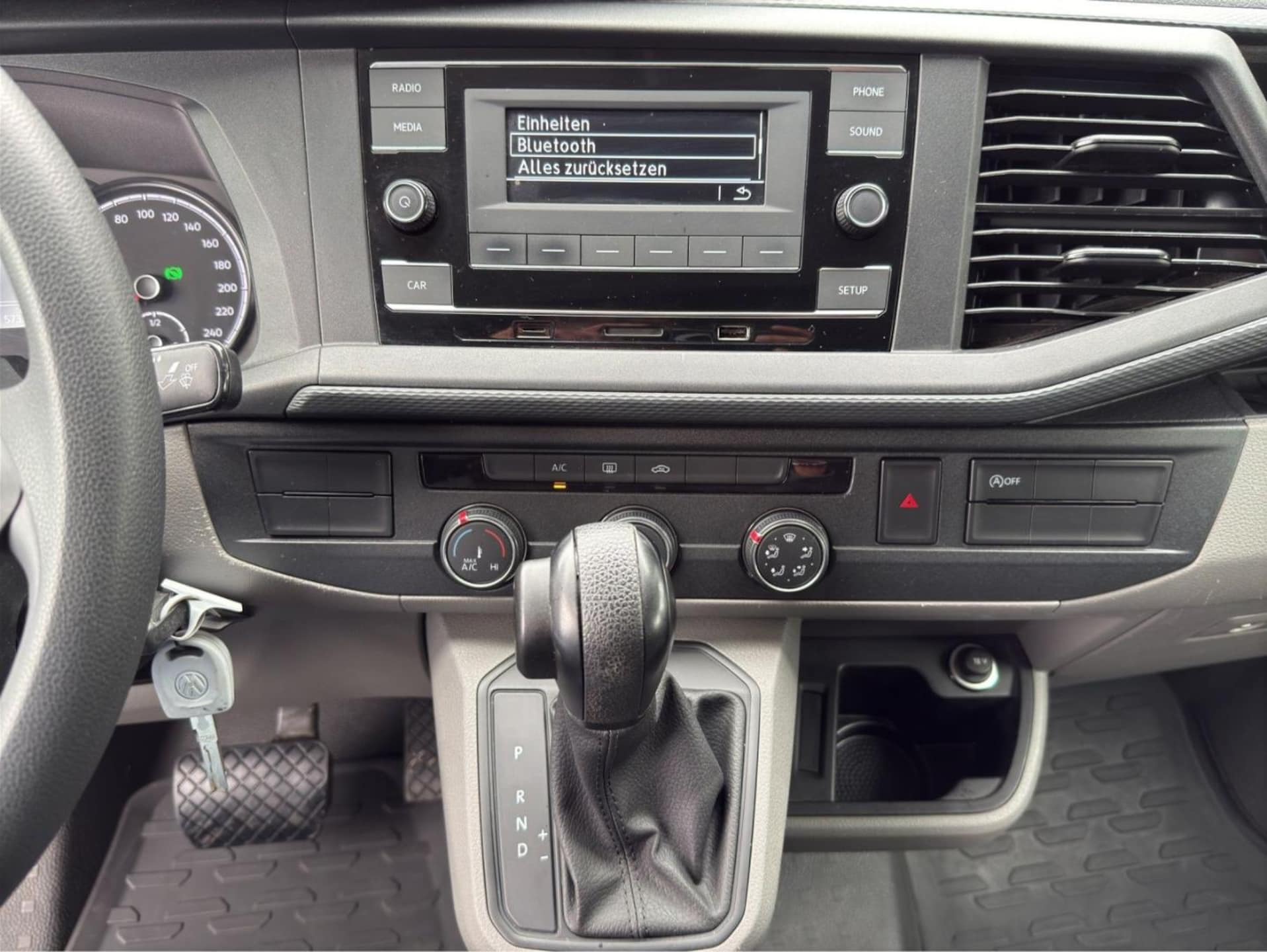 Volkswagen T6.1 Transporter Kasten kurzer Radstand
