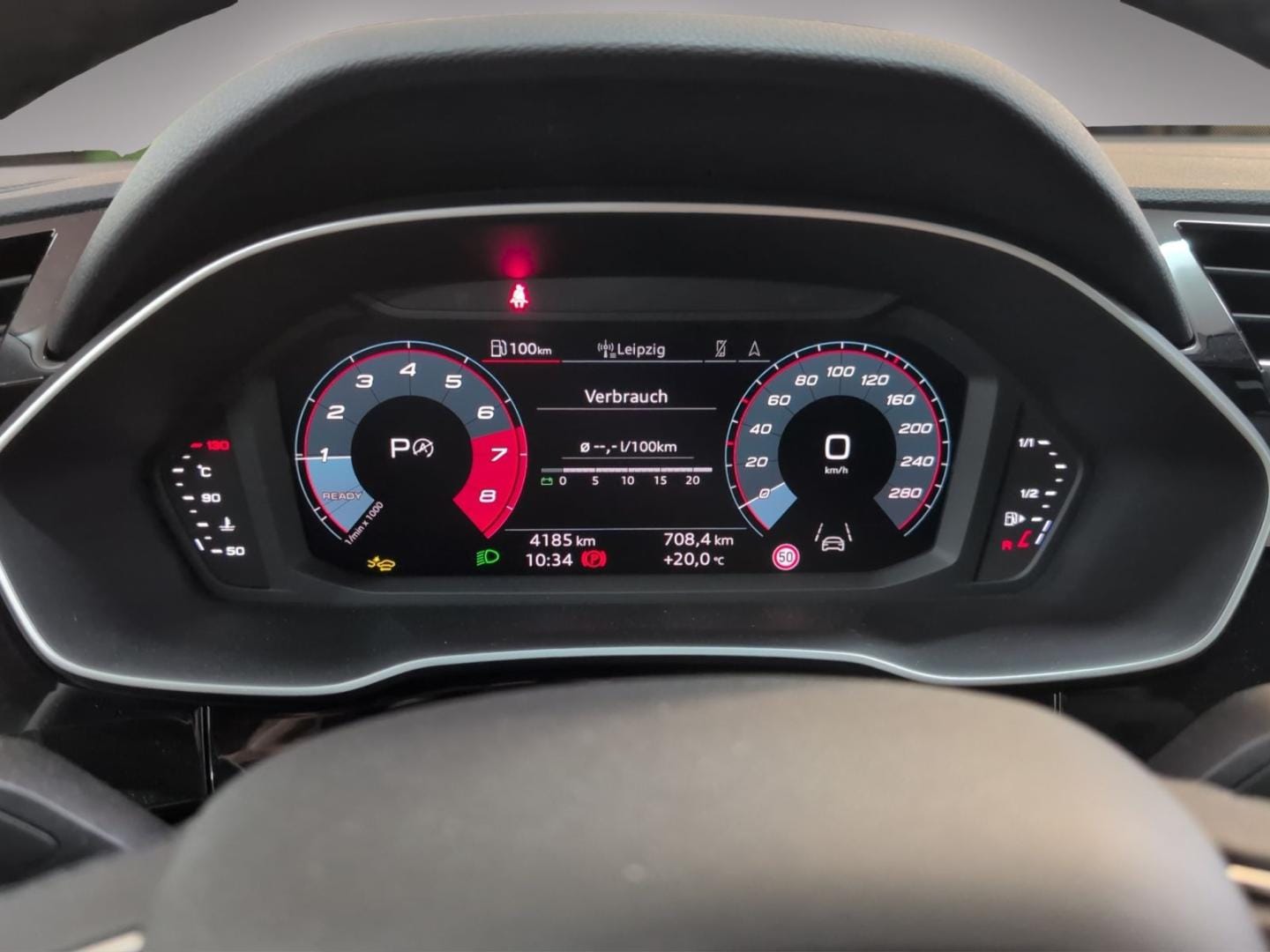 Bild über Audi Q3 TFSI 110 kW S tronic - für weitere Informationen kontaktieren Sie den Audi Partner