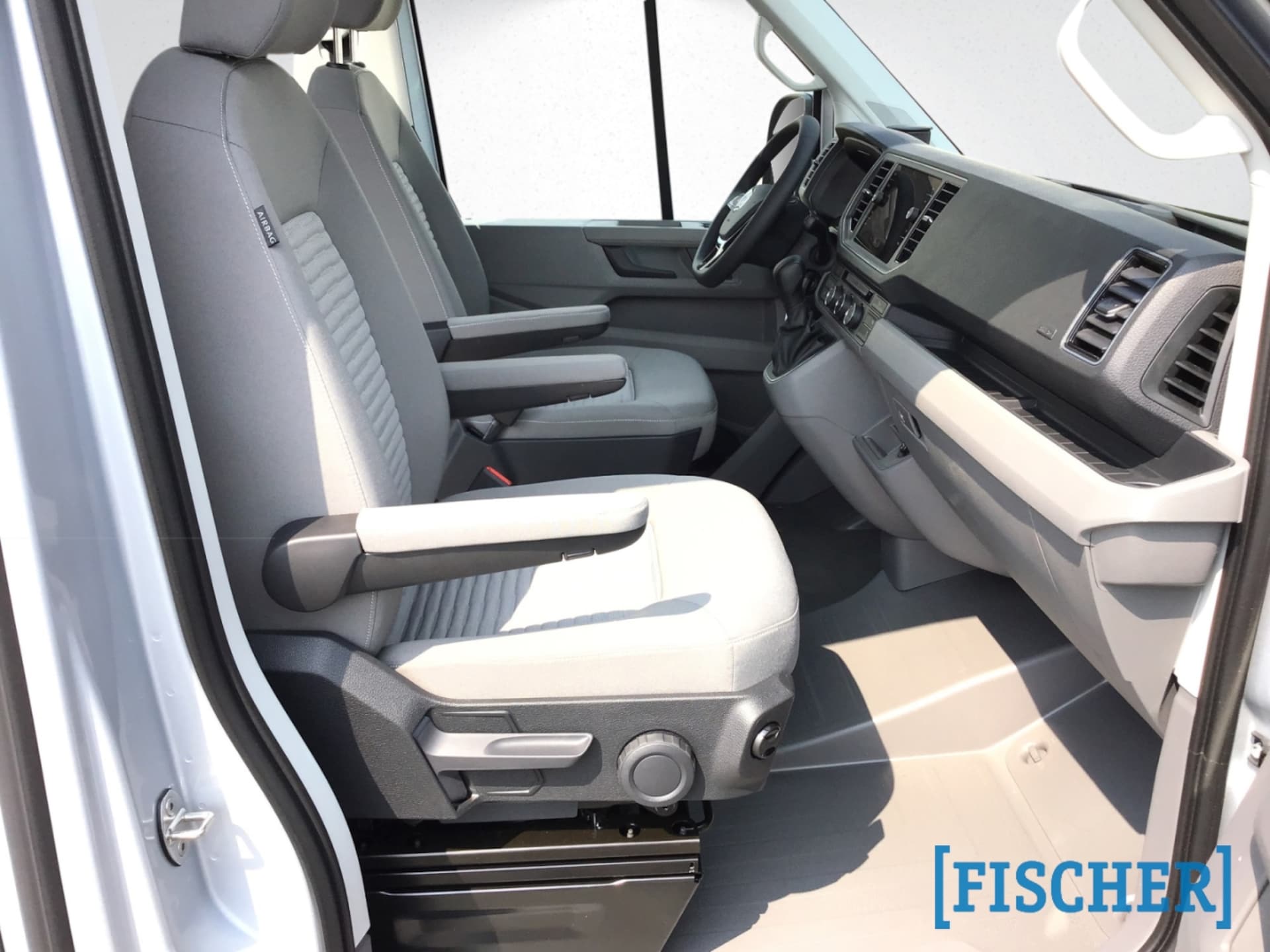 Volkswagen Grand California 600