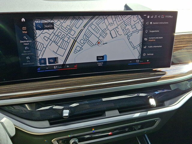 2023 BMW X7