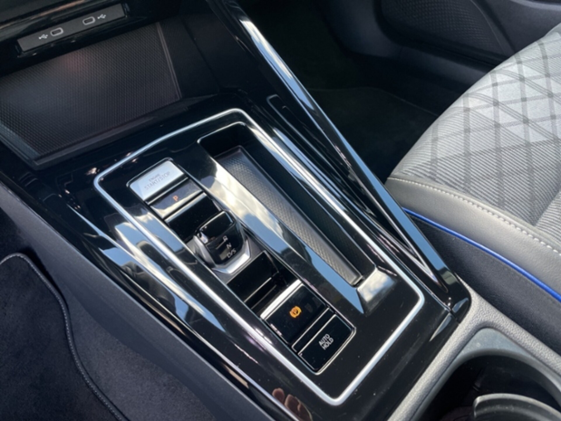 Volkswagen Golf Variant R-Line
