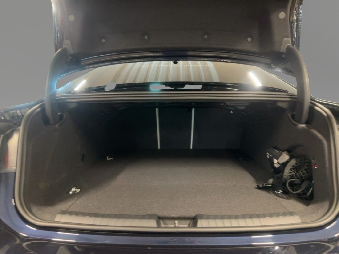 Bild über Audi A6 Limousine e-hybrid edition one e-hybrid quattro 270 kW S tronic - für weitere Informationen kontaktieren Sie den Audi Partner