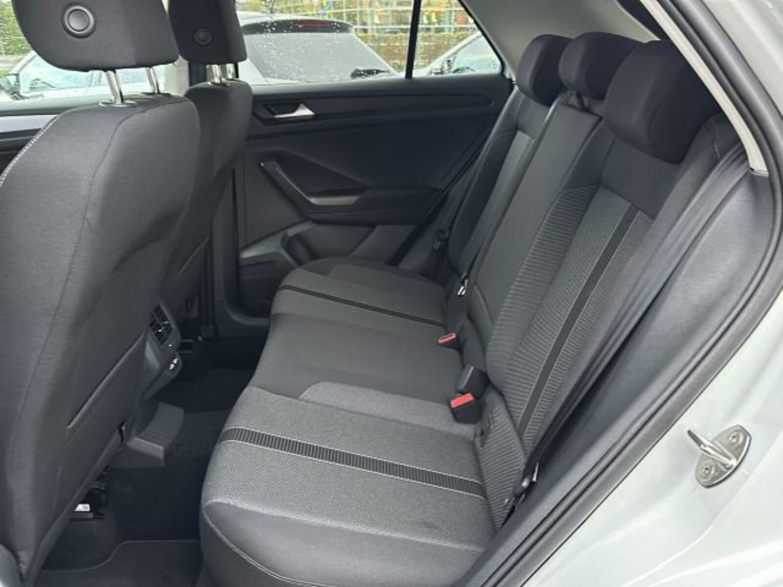 Volkswagen T-Roc – Bild 12