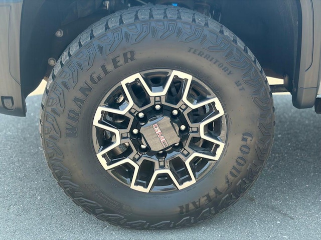 2024 GMC Sierra