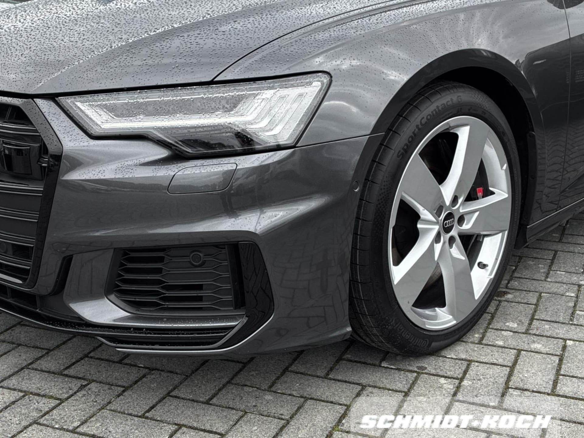 Audi S6 Avant