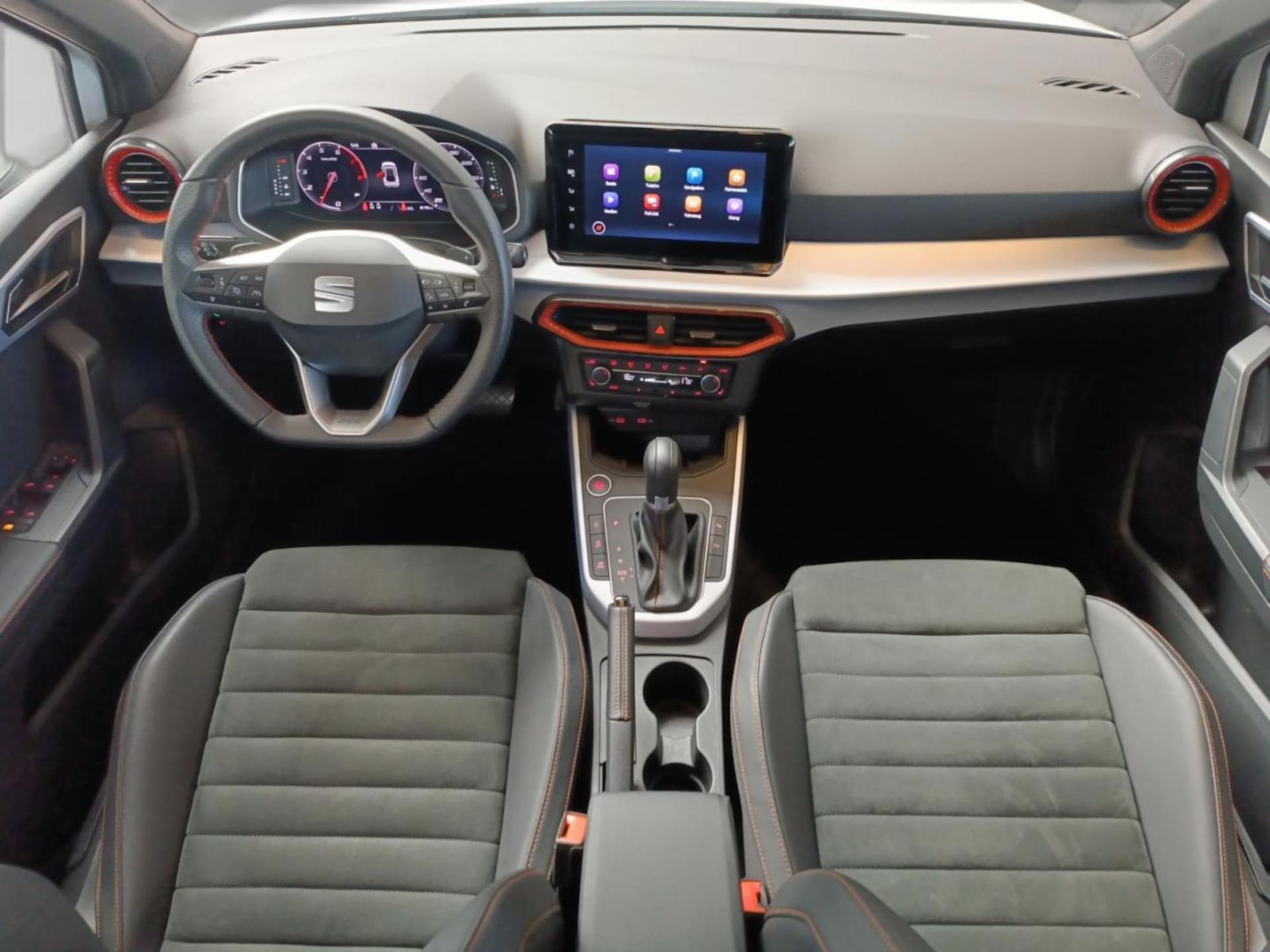 SEAT Arona FR