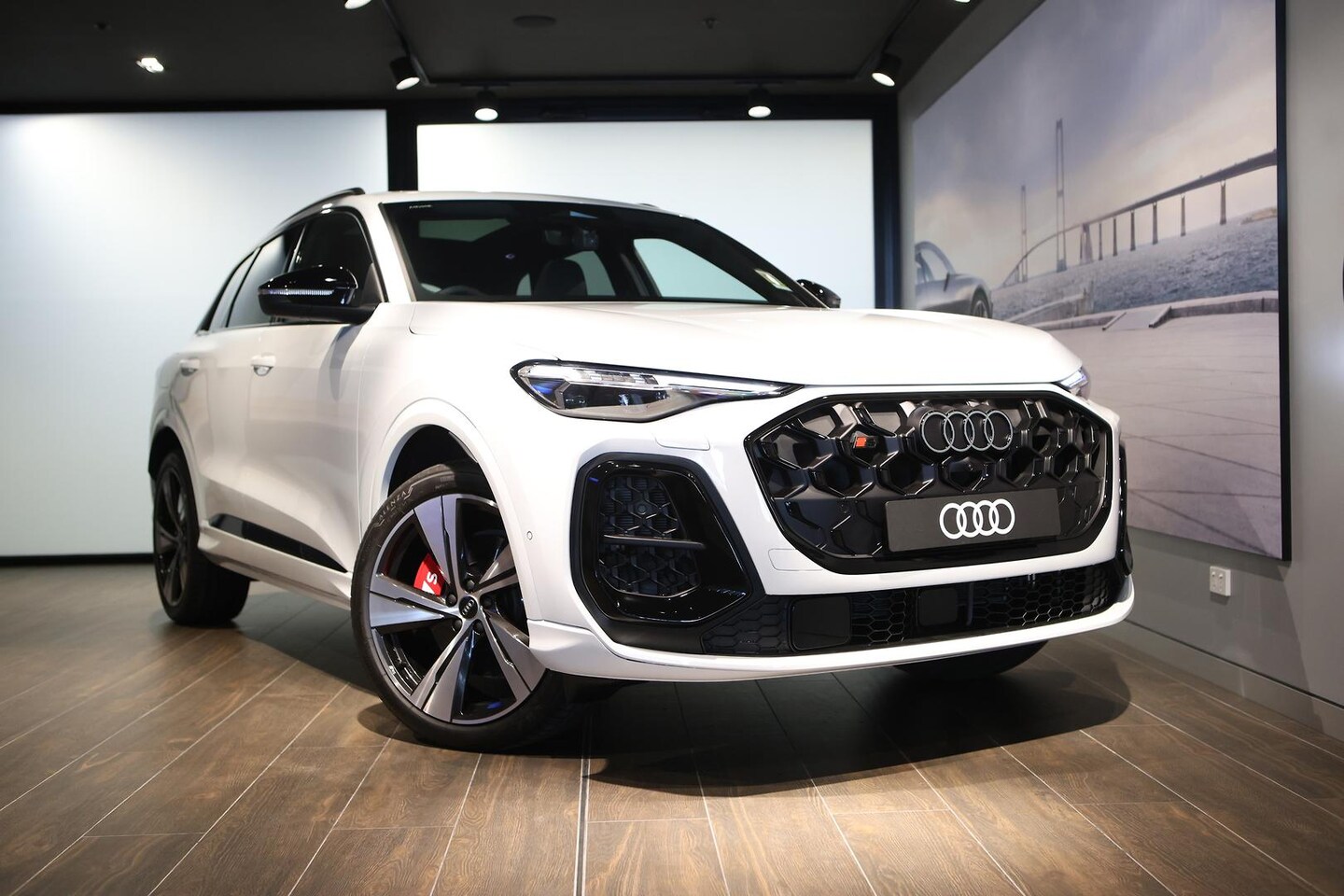 Image about Audi SQ5 SUV TFSI quattro S tronic