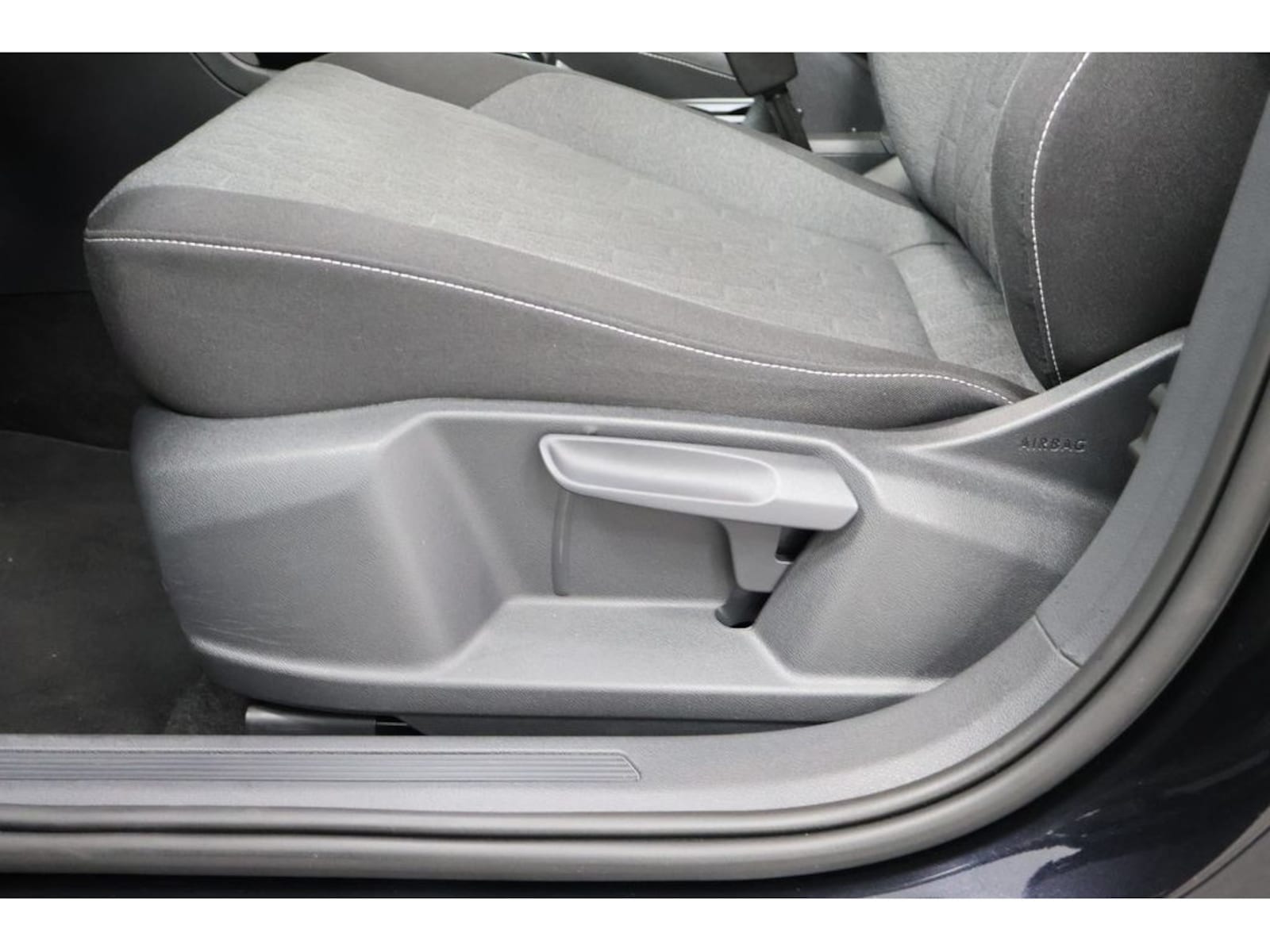 Volkswagen T-Cross – Bild 21