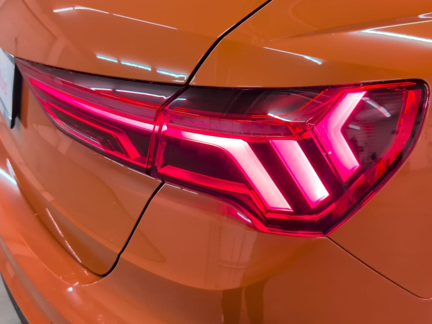 Bild über Audi Q3 TFSI 110 kW S tronic - für weitere Informationen kontaktieren Sie den Audi Partner