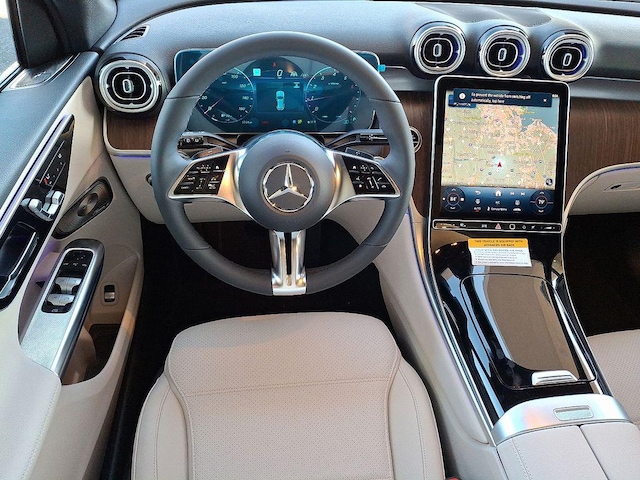 2026 Mercedes-Benz GLC 300