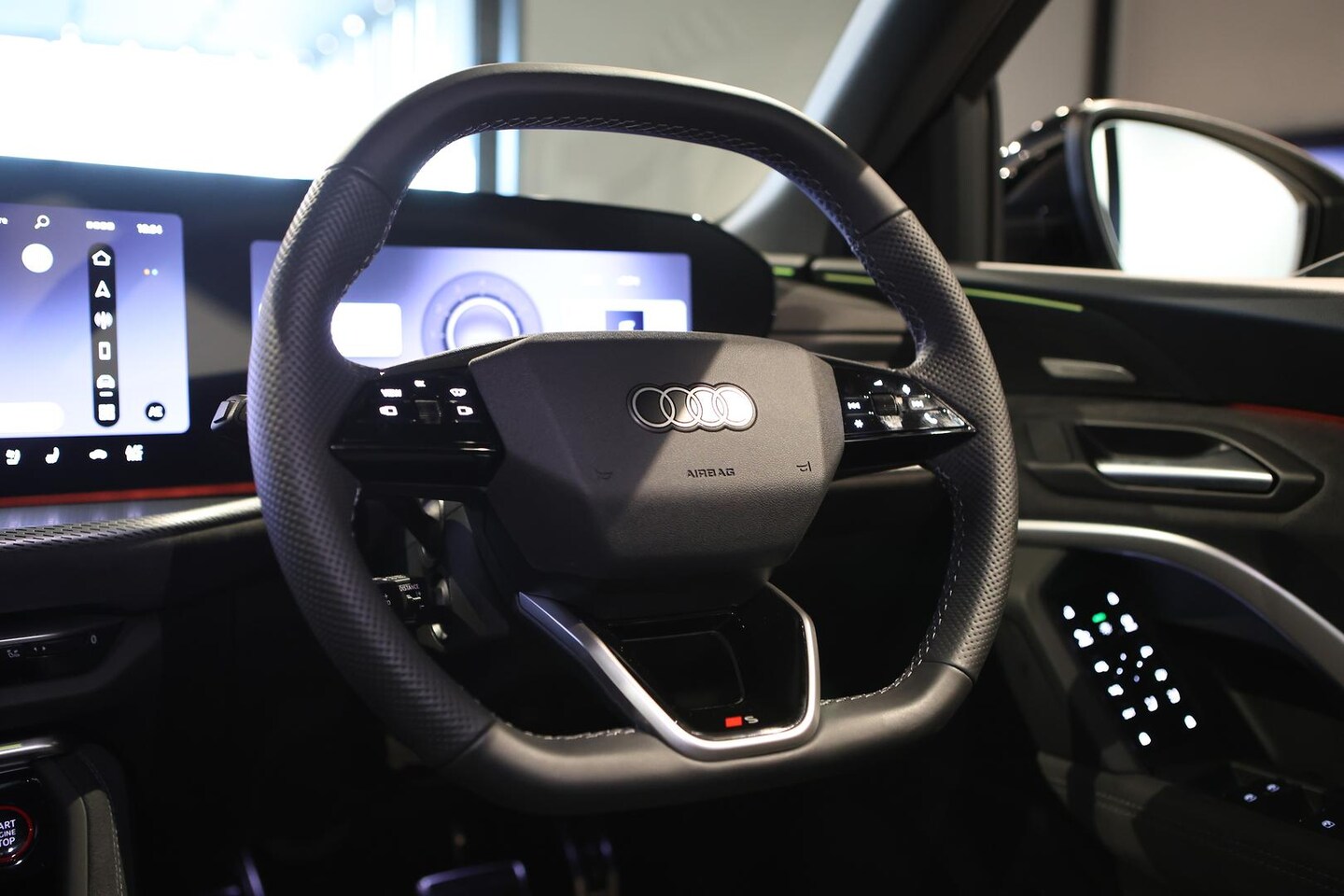Image about Audi SQ5 SUV TFSI quattro S tronic