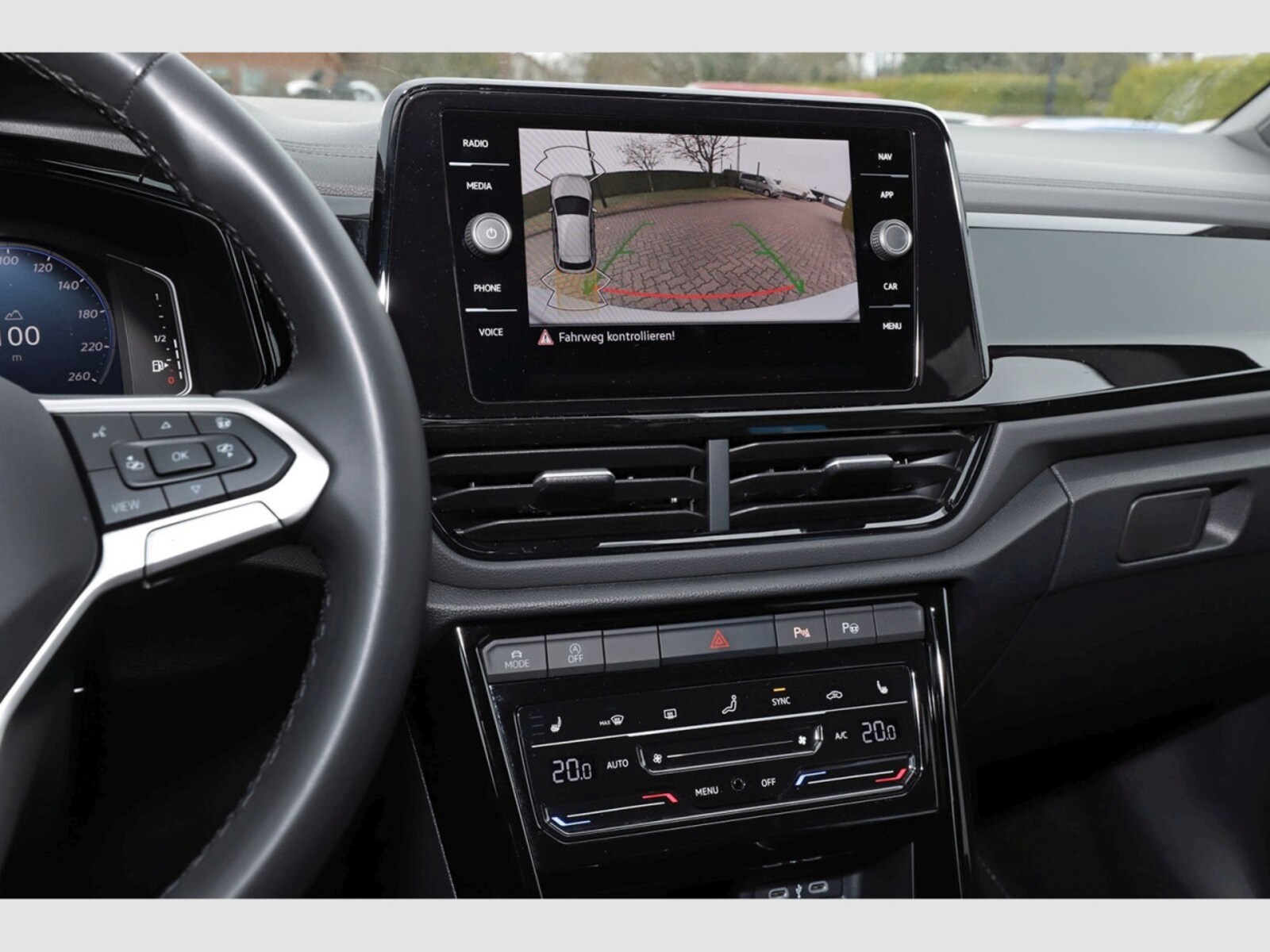 Volkswagen T-Roc – Bild 12