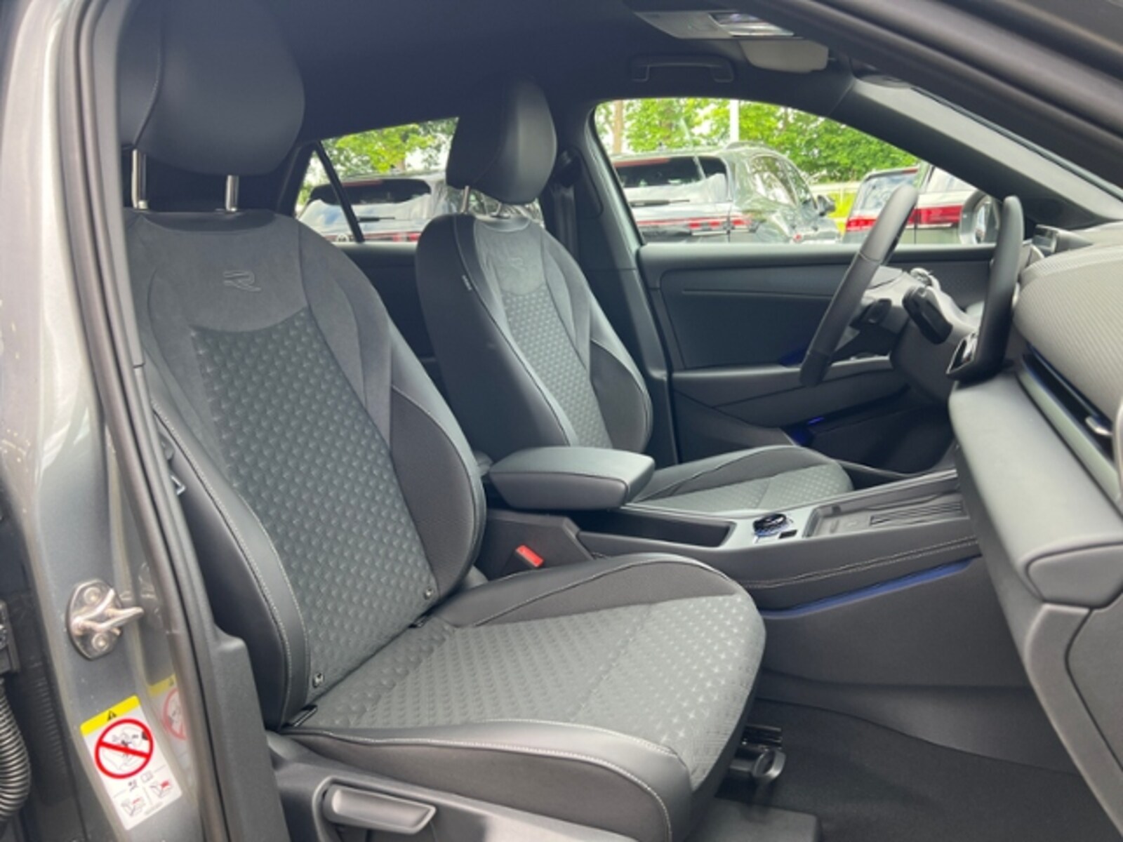 Volkswagen T-Roc – Bild 8