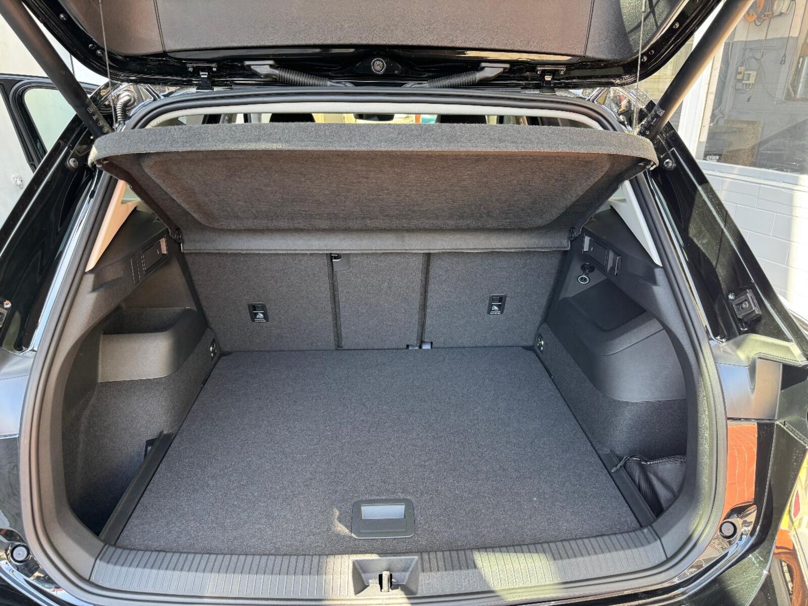 Volkswagen Tiguan – Bild 10