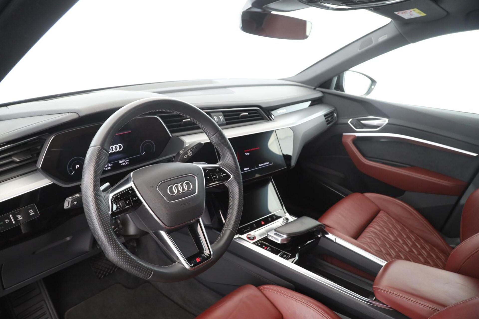 Audi e-tron S Sportback
