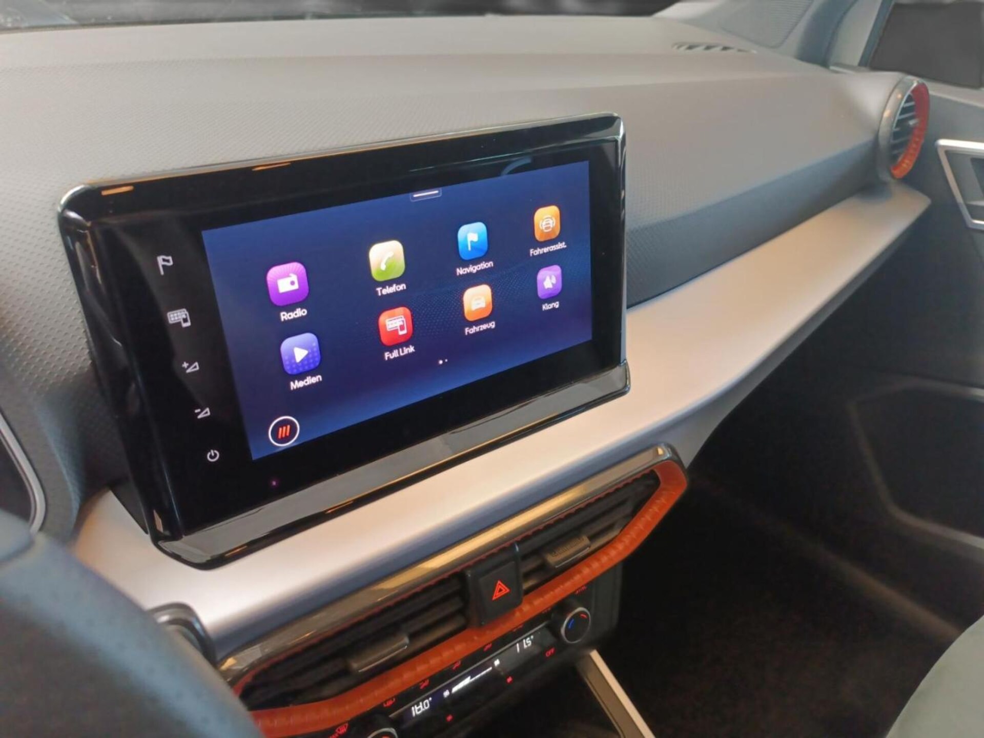 SEAT Arona FR