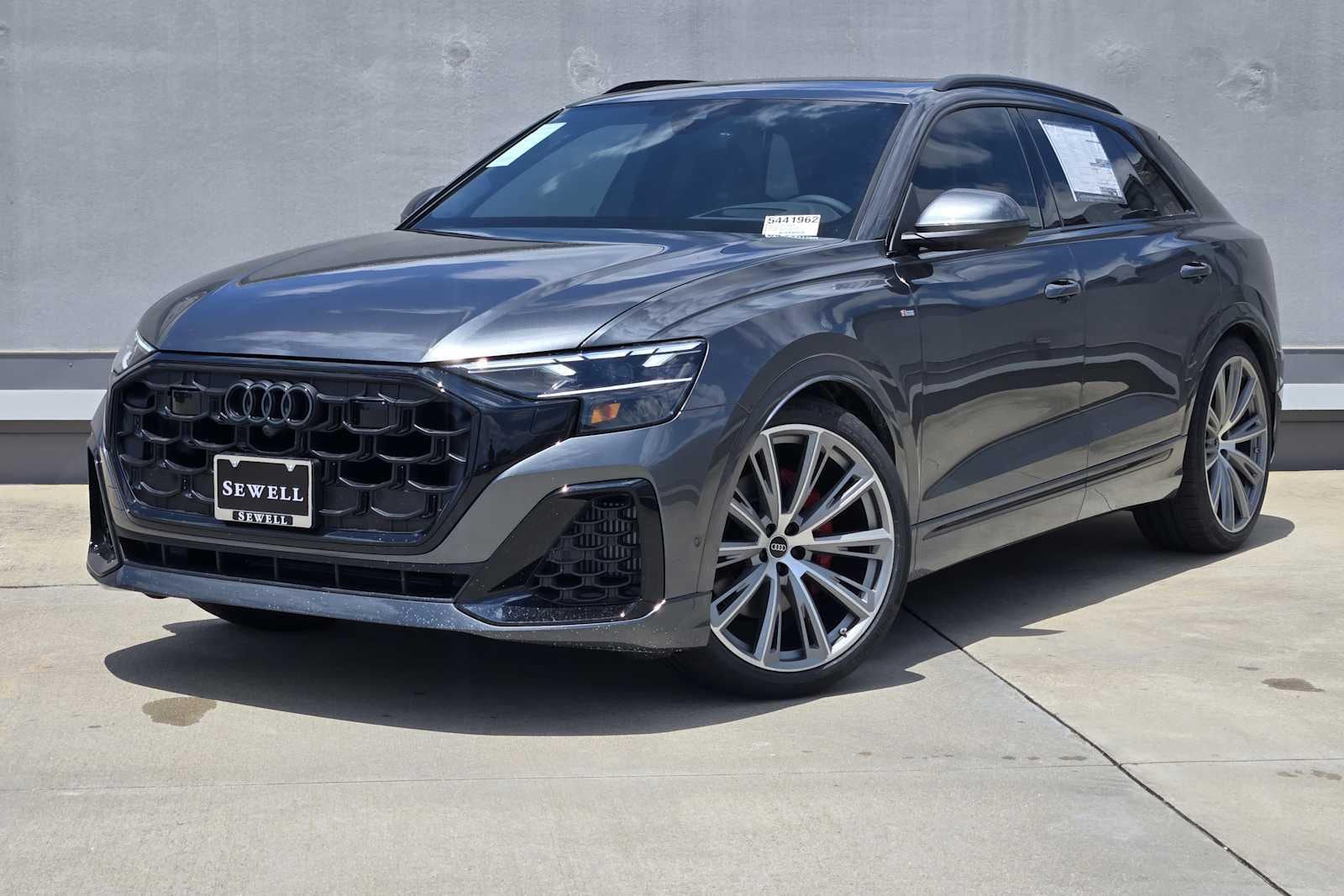 2026 Audi Q8 55 Prestige Tiptonic quattro's photo