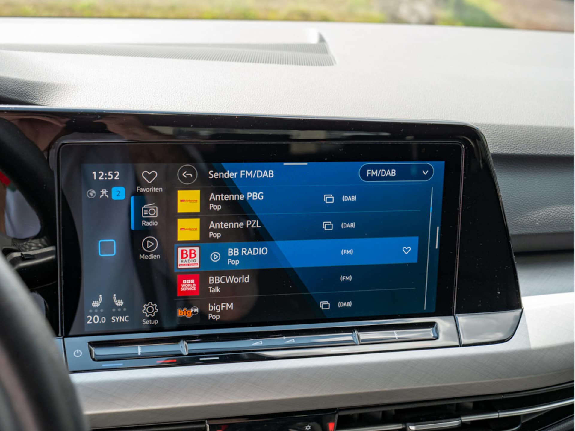 Volkswagen Golf Life
