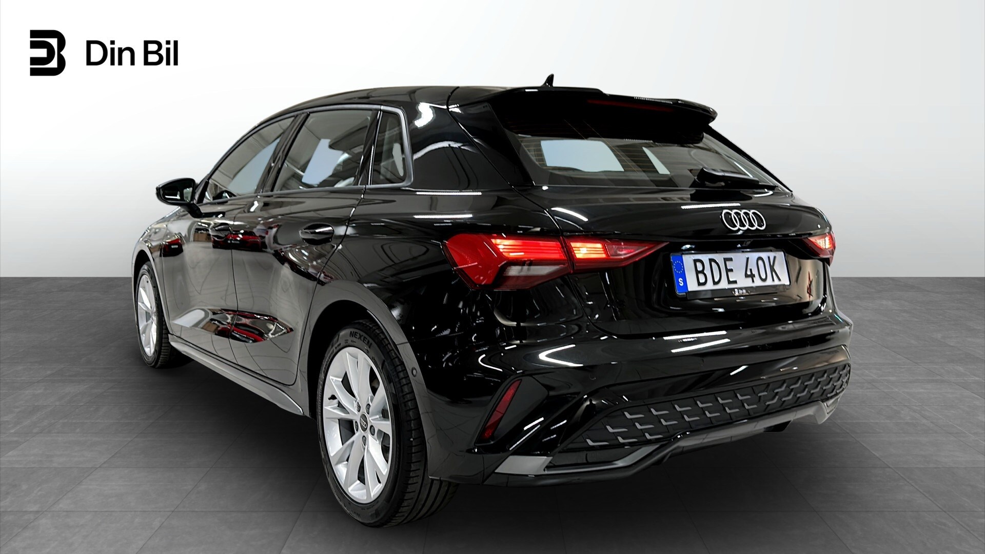 Bild som visar&nbsp;Audi A3 Sportback&nbsp;A3 Sportback TFSI S line 110 kW S tronic - för mer information kontakta din Audi Partner