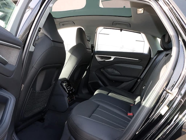 2026 Audi A6 Premium Plus - Photo 14