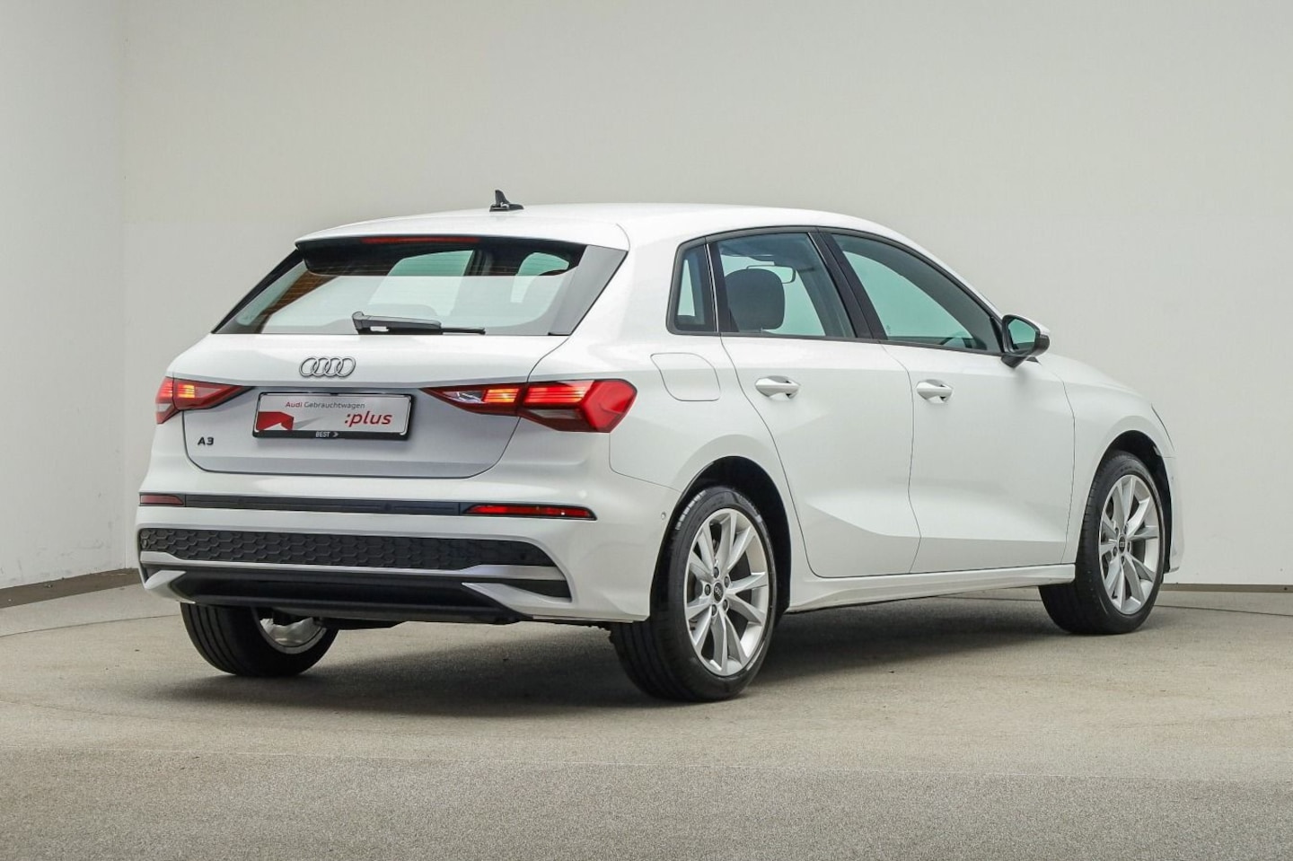 Bild über Audi A3 Sportback advanced 30 TFSI S tronic - für weitere Informationen kontaktieren Sie den Audi Partner