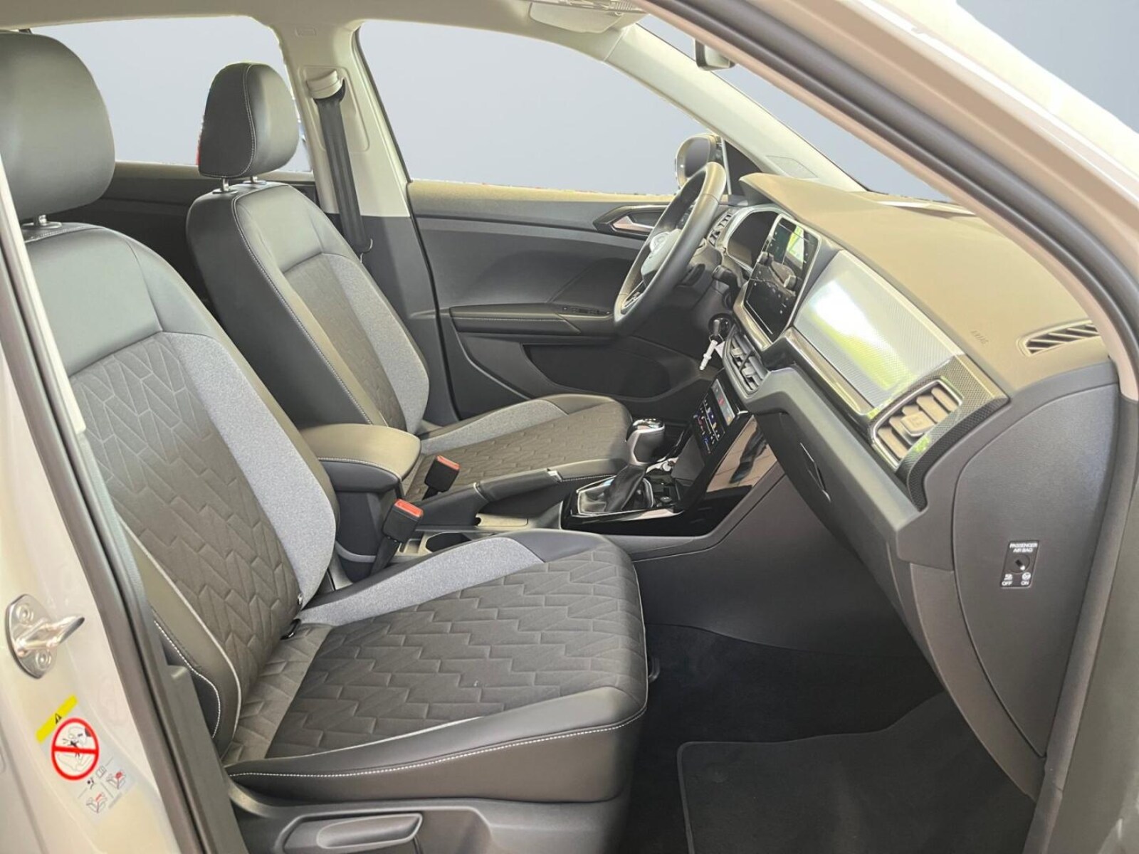 Volkswagen T-Cross – Bild 10
