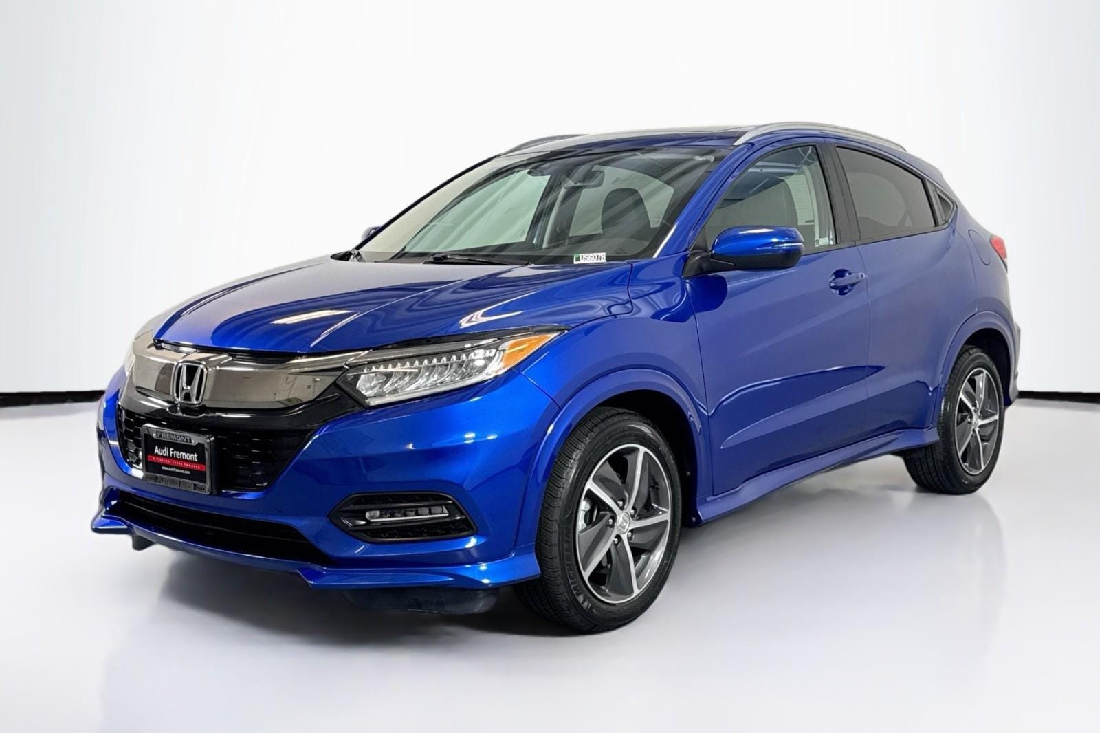 2019 Honda HR-V Touring AWD's photo
