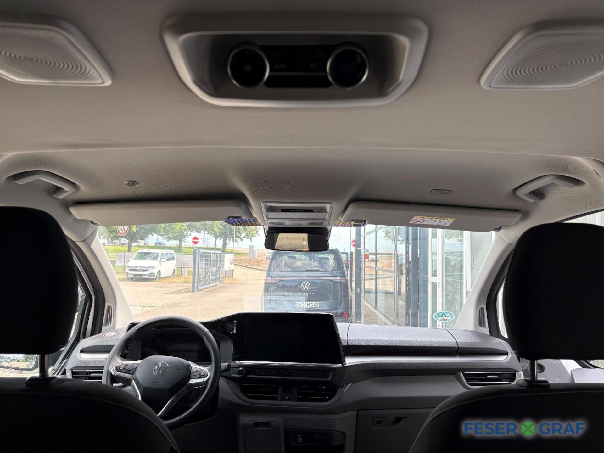 Volkswagen Caravelle Life