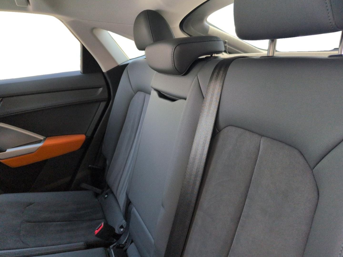 Bild über Audi Q3 Sportback S line 35 TDI S tronic - für weitere Informationen kontaktieren Sie den Audi Partner