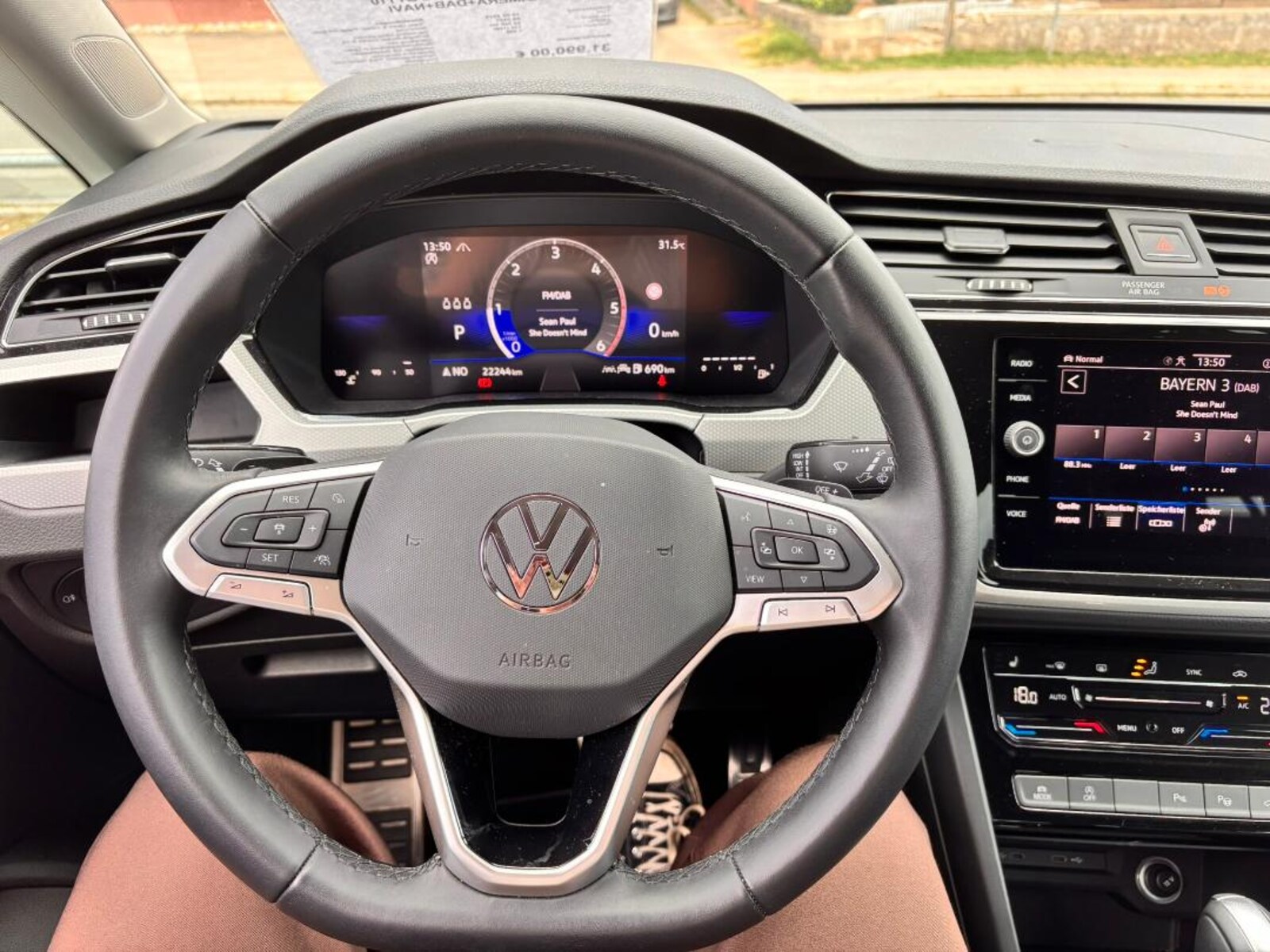 Volkswagen Touran – Bild 9