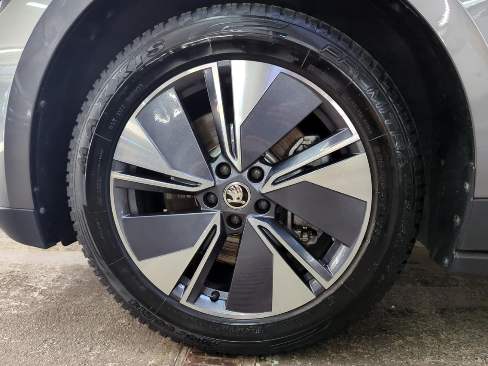 Skoda Enyaq 85x