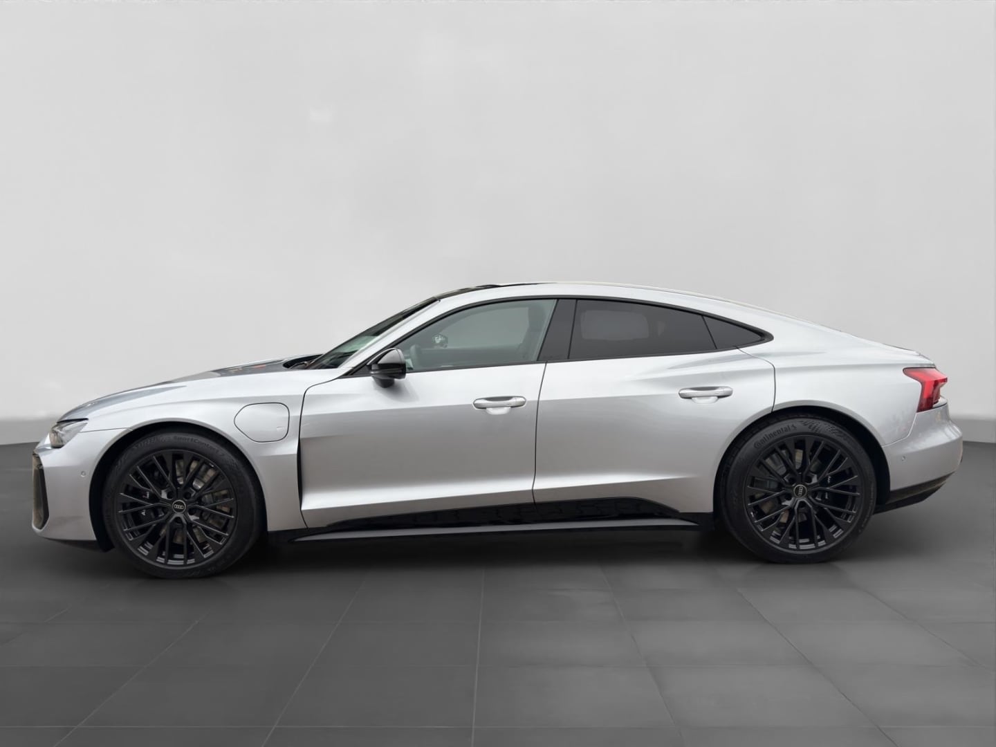 Bild über Audi e-tron GT e-tron quattro 370 kW - für weitere Informationen kontaktieren Sie den Audi Partner