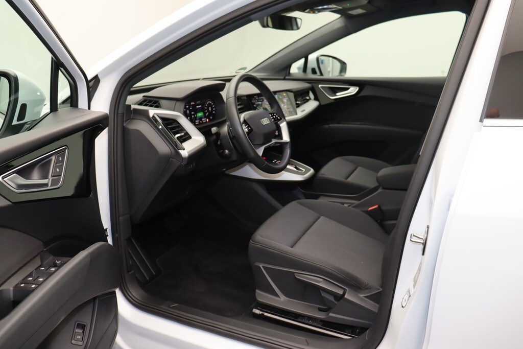 Image about Audi Q4 e-tron 40 e-tron