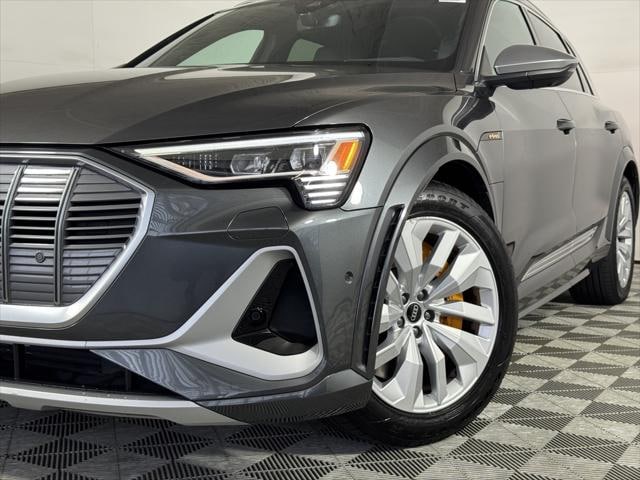 Used 2022 Audi e-tron S Premium Plus with VIN WA1ACBGE3NB035128 for sale in Honolulu, HI